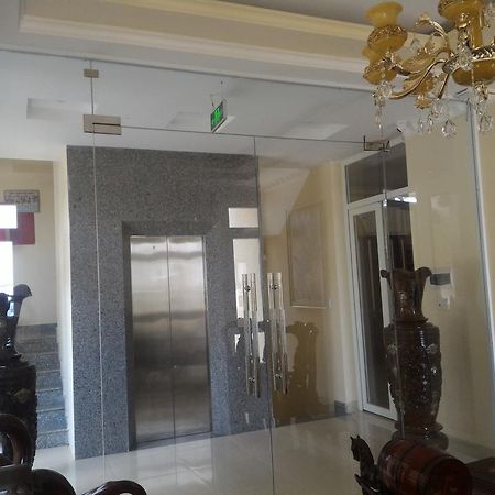 An Hung Hotel Buon Ma Thuot Exterior foto